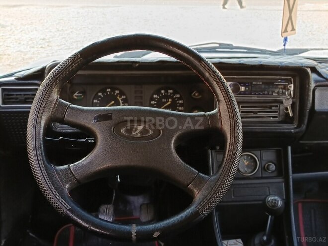 LADA (VAZ) 2107-3