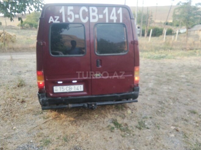 Ford Transit-2