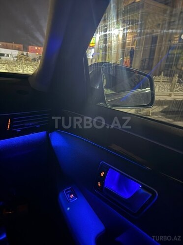 Mercedes E 220-4
