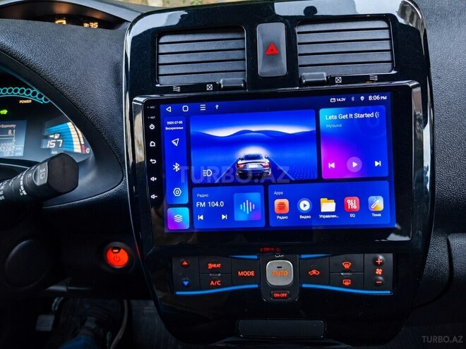 Nissan Leaf-9