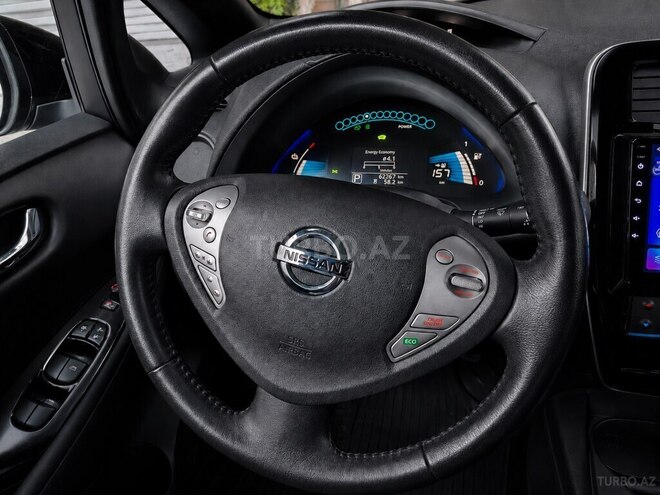Nissan Leaf-8