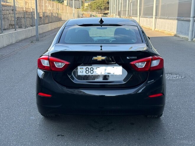 Chevrolet Cruze-9