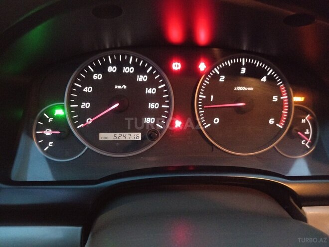 Toyota Land Cruiser Prado-8