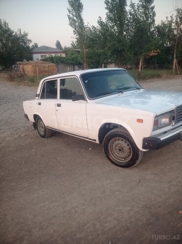 LADA (VAZ) 2107-5