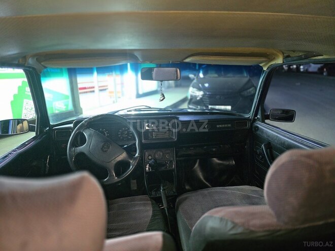 LADA (VAZ) 2104-7