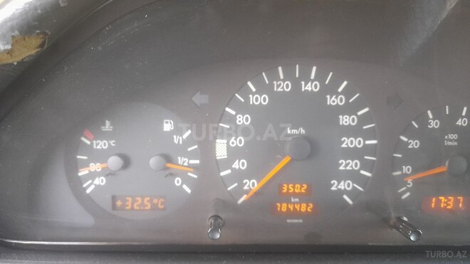 Mercedes C 180-3
