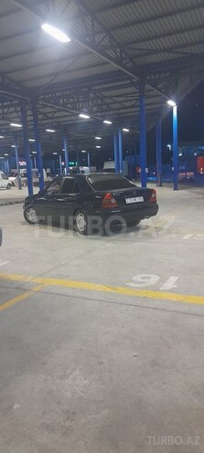 Mercedes C 180-6