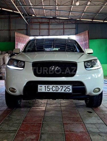 Hyundai Santa Fe-1