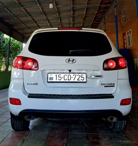Hyundai Santa Fe-6
