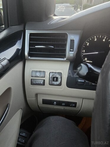 Lexus LX 570-15