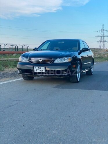 Nissan Maxima-1