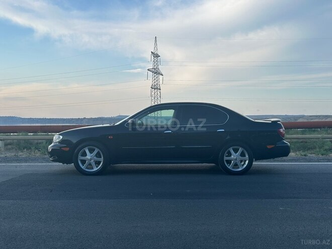 Nissan Maxima-13