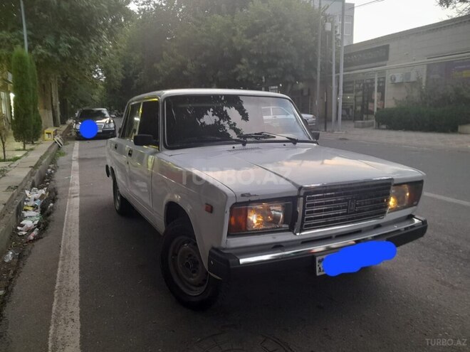 LADA (VAZ) 2107-4