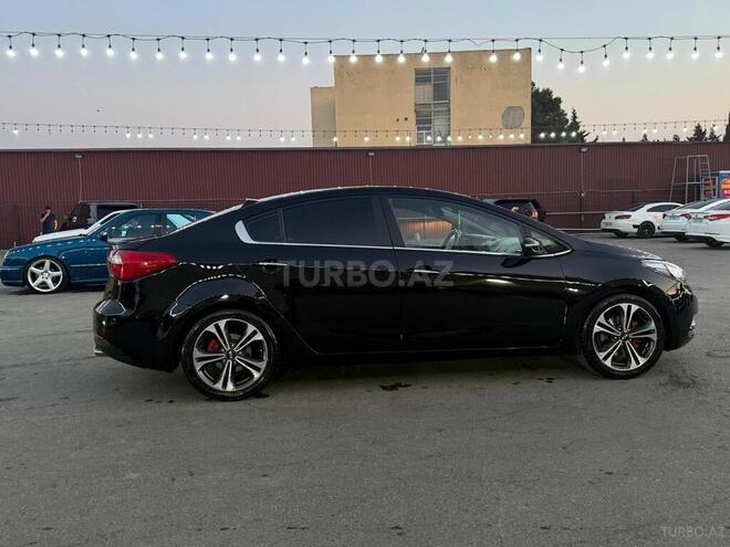 Kia Cerato-9