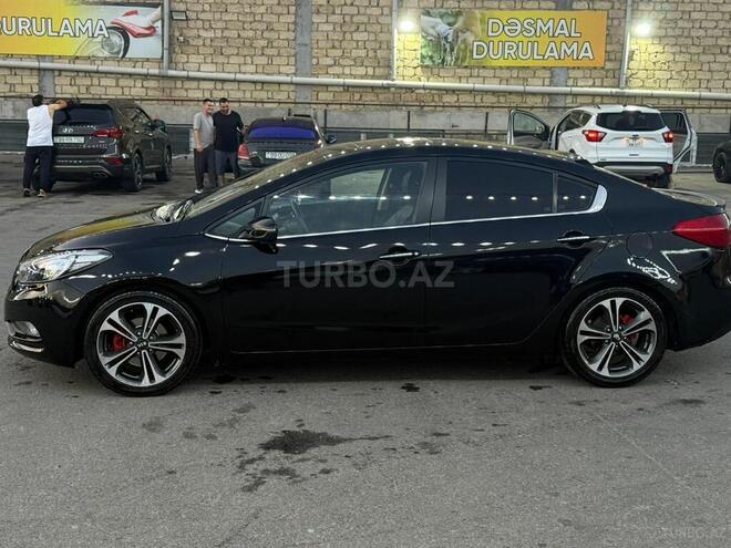Kia Cerato-10