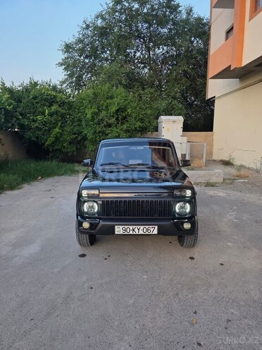 LADA (VAZ) Niva-1