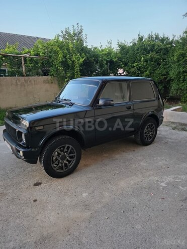 LADA (VAZ) Niva-13
