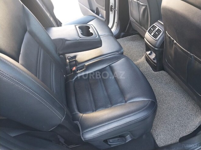 Kia Sorento-10