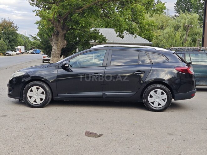 Renault Megane-5