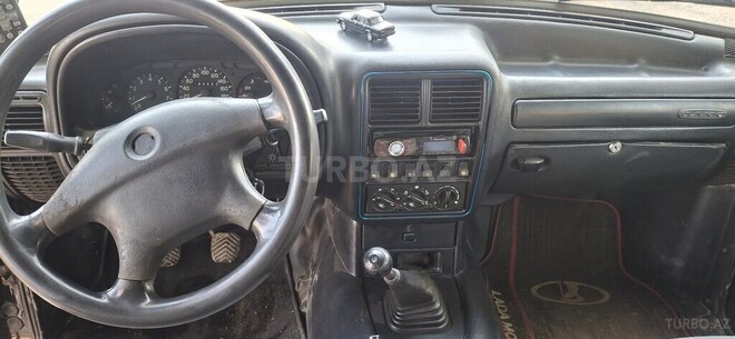 GAZ 31105 "Volga"-3