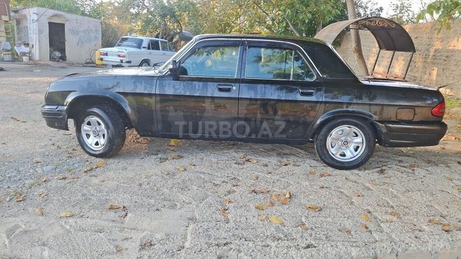 GAZ 31105 "Volga"-8