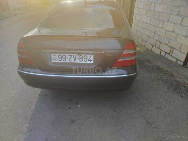 Mercedes E 270-5