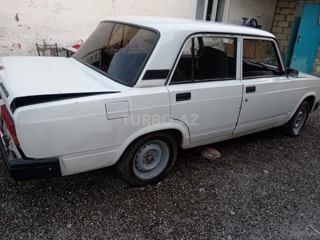 LADA (VAZ) 2107-4