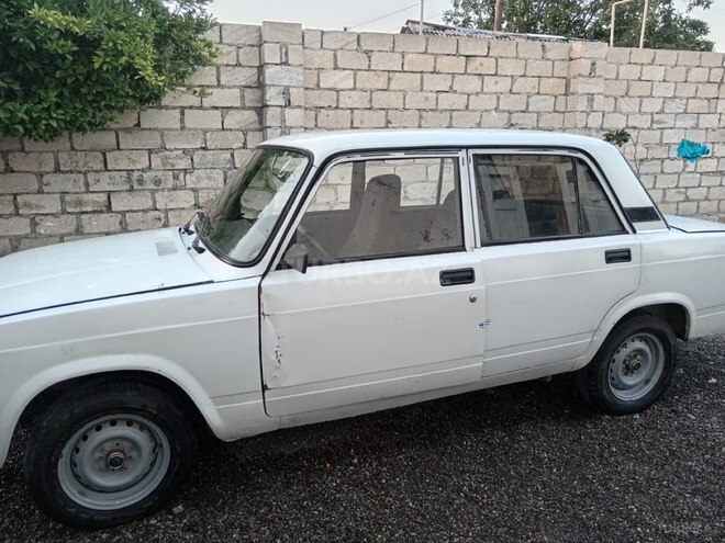 LADA (VAZ) 2107-9