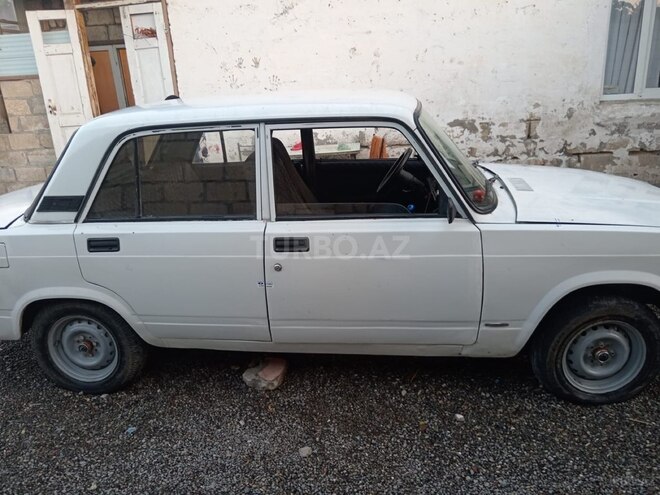 LADA (VAZ) 2107-6