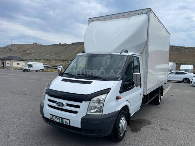 Ford Transit-2