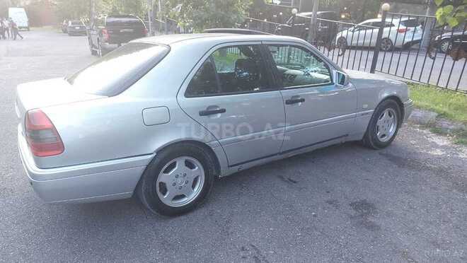 Mercedes C 180-2