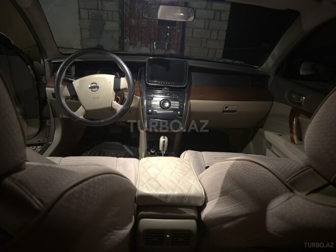 Nissan Teana-11