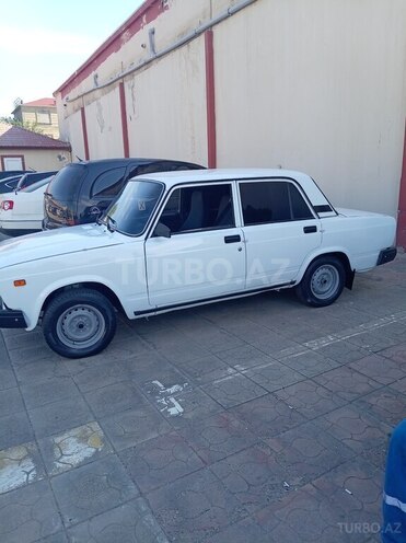 LADA (VAZ) 2107-4