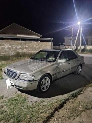 Mercedes C 230-5