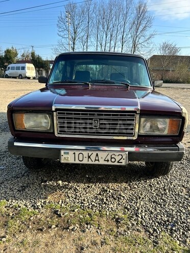 LADA (VAZ) 2107-1