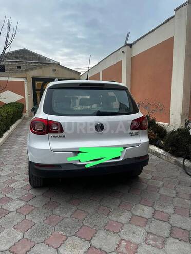 Volkswagen Tiguan-10