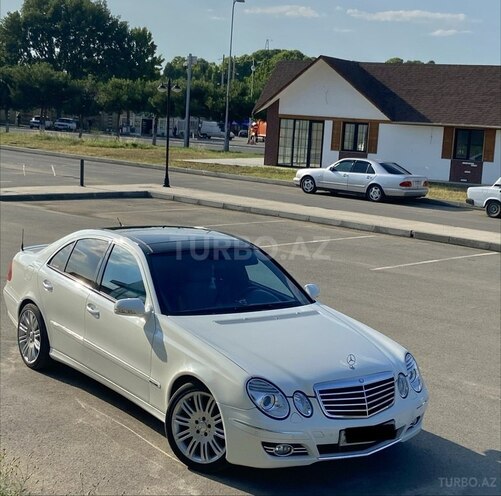 Mercedes E 200-3