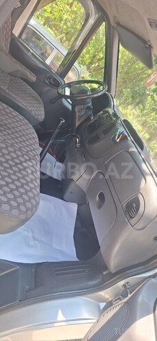 Ford Transit-8