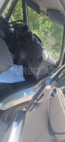 Ford Transit-7