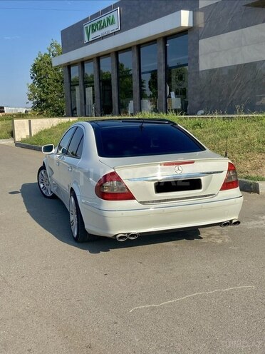 Mercedes E 200-20