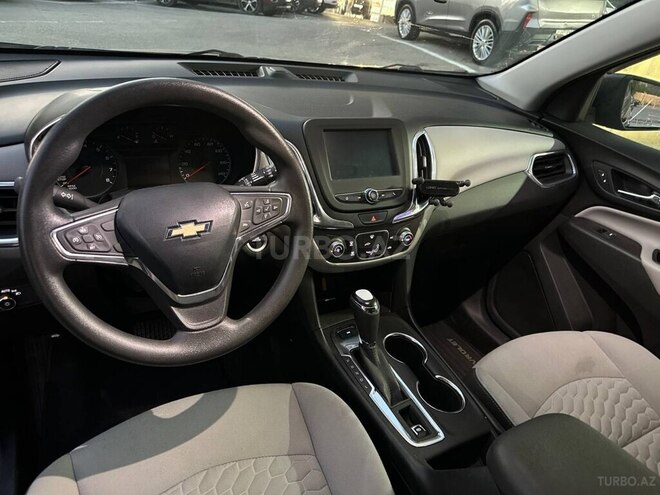 Chevrolet Equinox-2