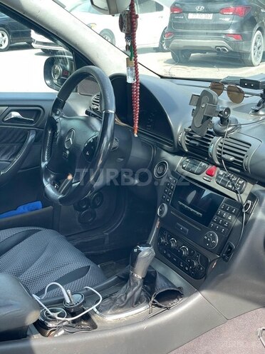 Mercedes C 320-6