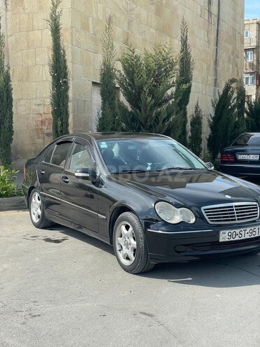 Mercedes C 320-3