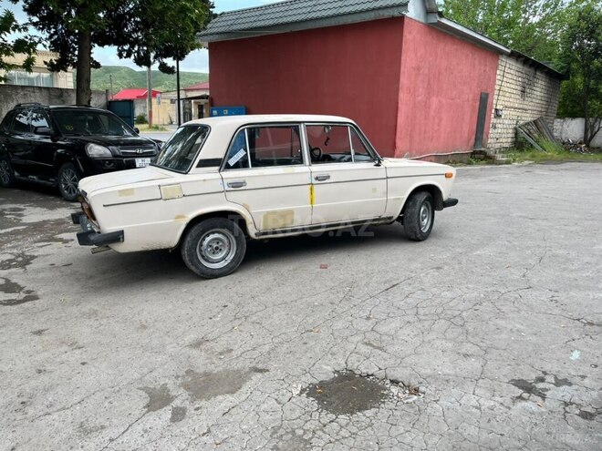 LADA (VAZ) 2106-7