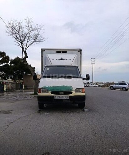 Ford Transit-1