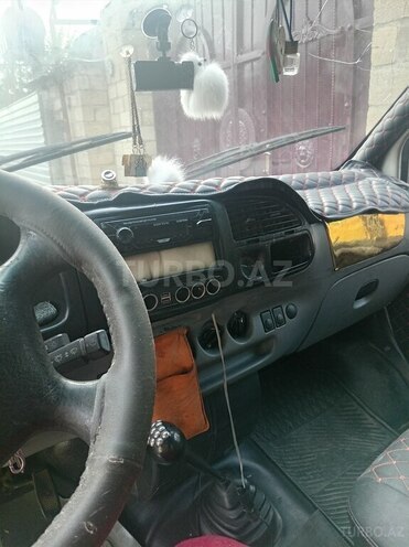 Ford Transit-7