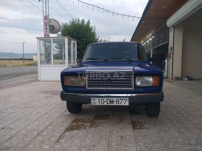 LADA (VAZ) 2107-1