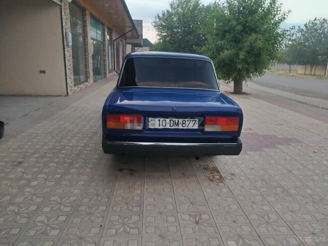 LADA (VAZ) 2107-4