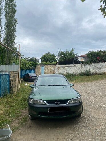 Opel Vectra-1