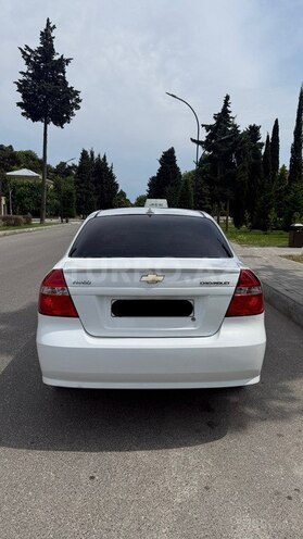 Chevrolet Aveo-2